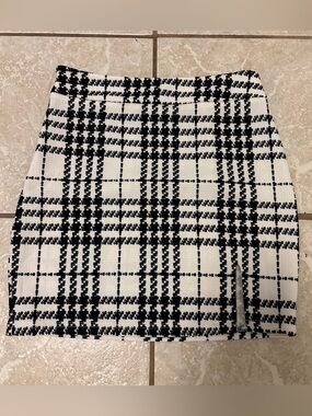 Black & White Plaid Textured Mini Skirt
